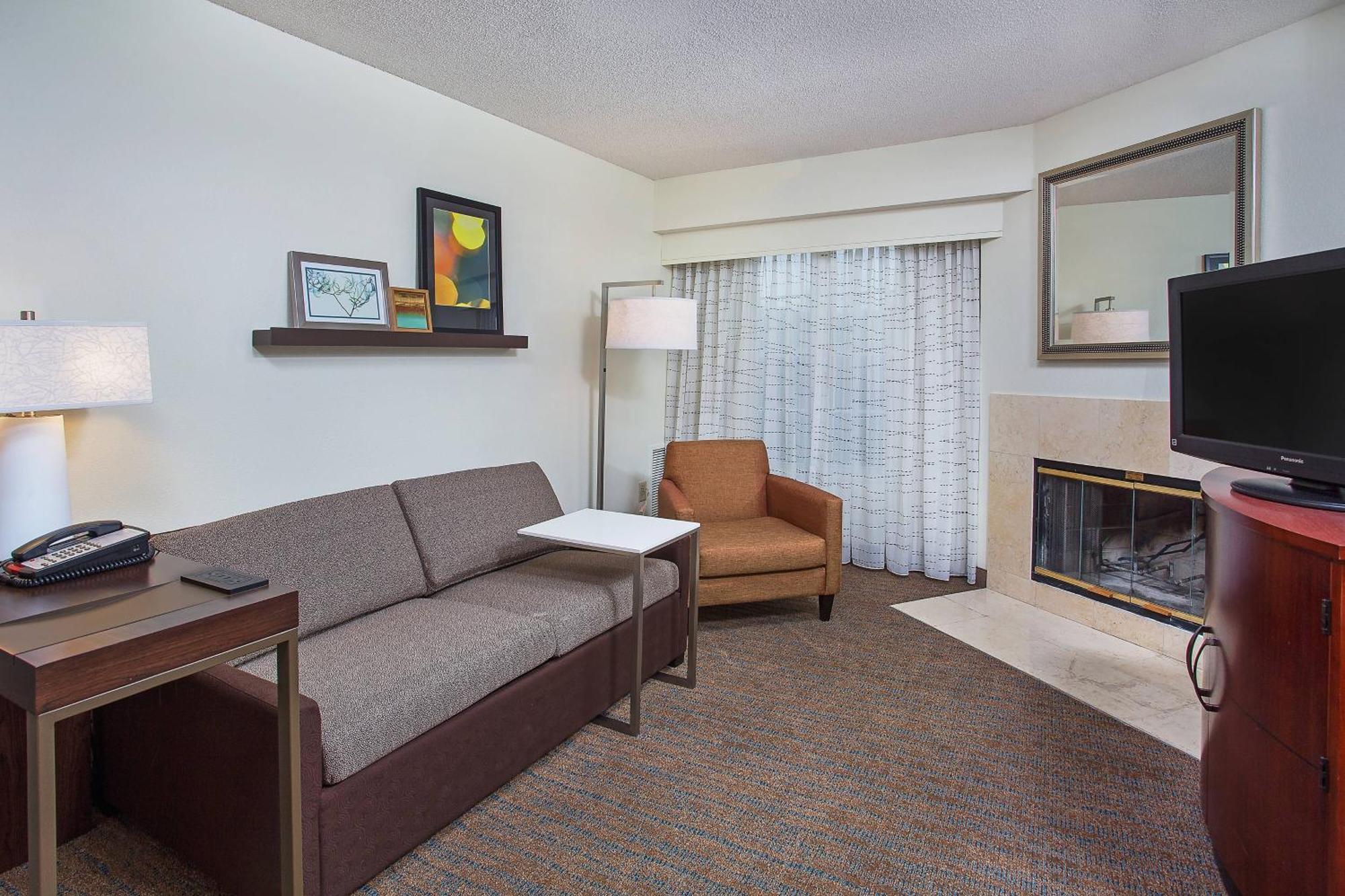 Residence Inn Knoxville Cedar Bluff מראה חיצוני תמונה