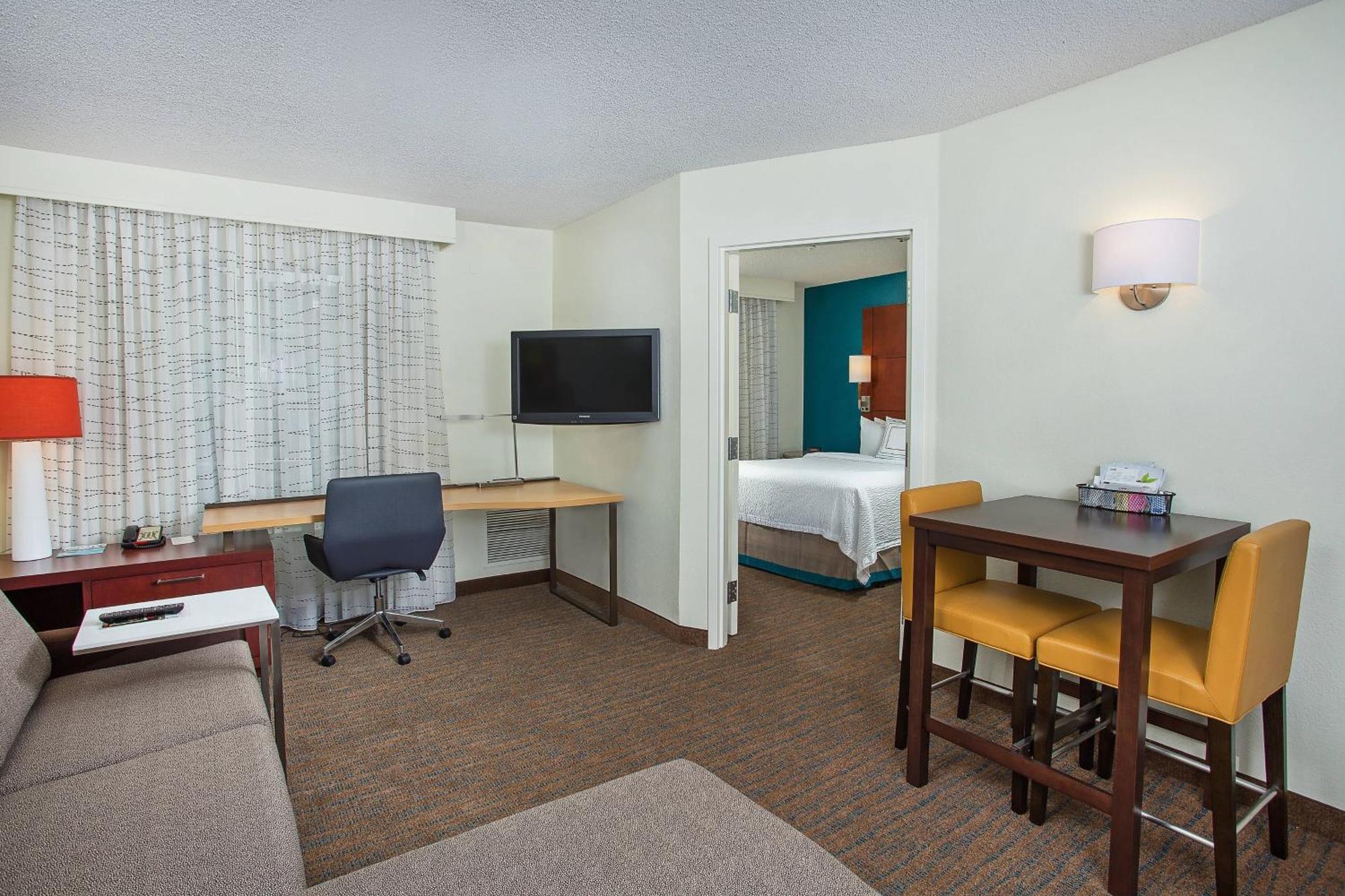 Residence Inn Knoxville Cedar Bluff מראה חיצוני תמונה